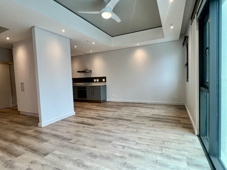 1 Bedroom Property for Sale in Foreshore Western Cape
